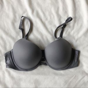 Victoria’s Secret Body By Victoria 36C bra